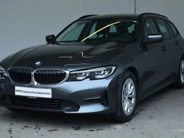 BMW 3 Serie 318 Touring Advantage pakket