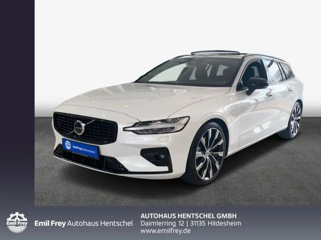 Volvo V60 Plus Dark