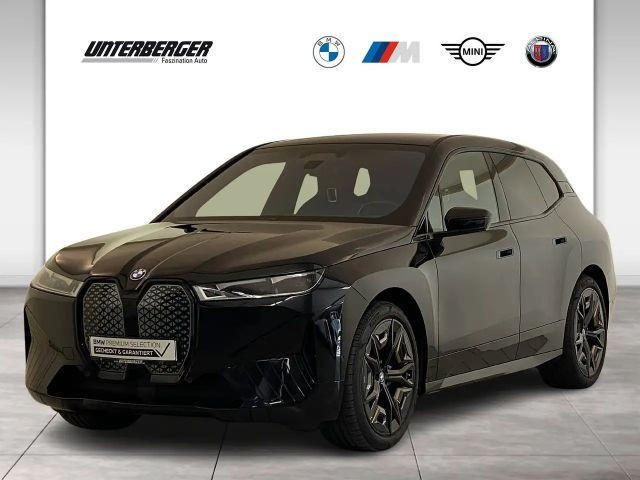 BMW iX xDrive40