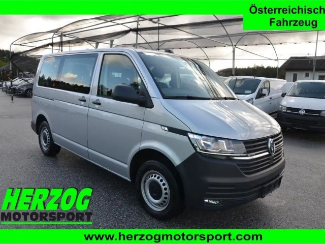 Volkswagen T6 Kombi 4Motion DSG