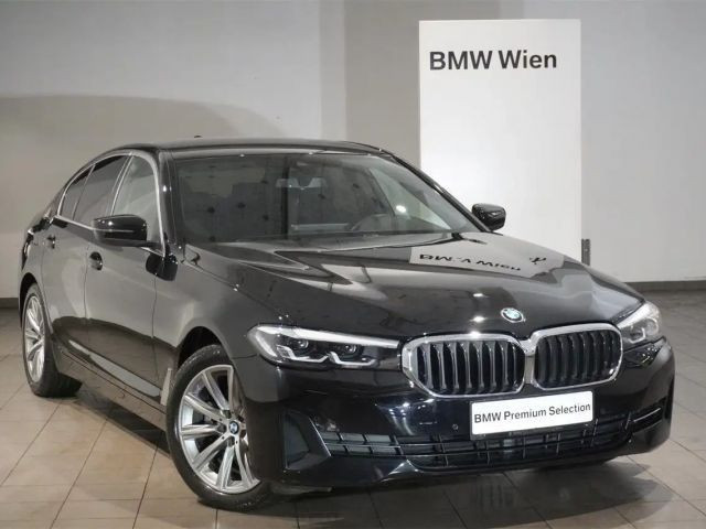 BMW 5 Serie 520 xDrive Sedan 520d