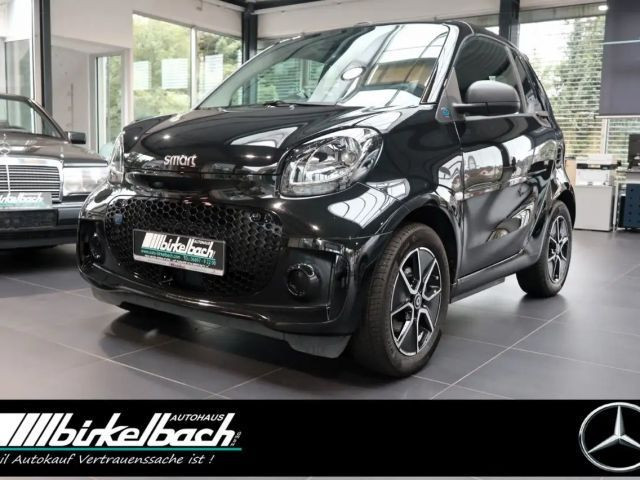 Smart EQ fortwo Passion Cool Cabrio