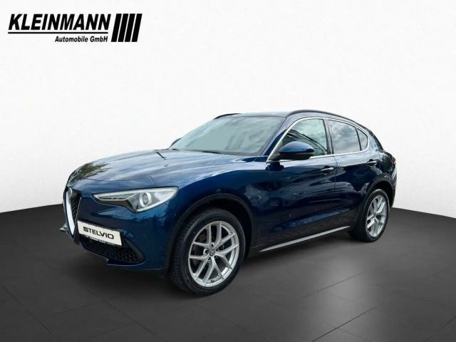 Alfa Romeo Stelvio Super Q4 AT8