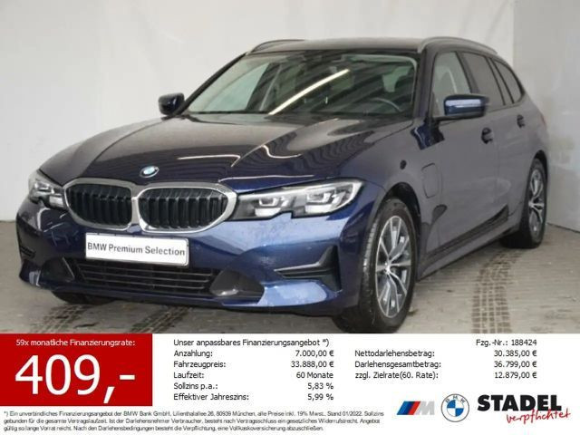 BMW 3 Serie 330 Touring Advantage pakket 330e