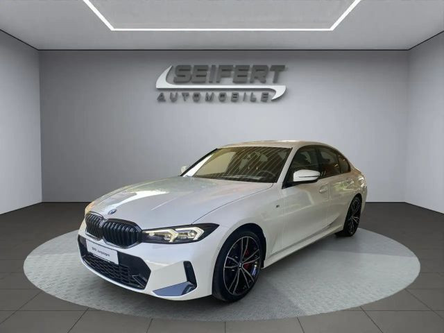 BMW 3 Serie 330 M-Sport xDrive Limousine 330d