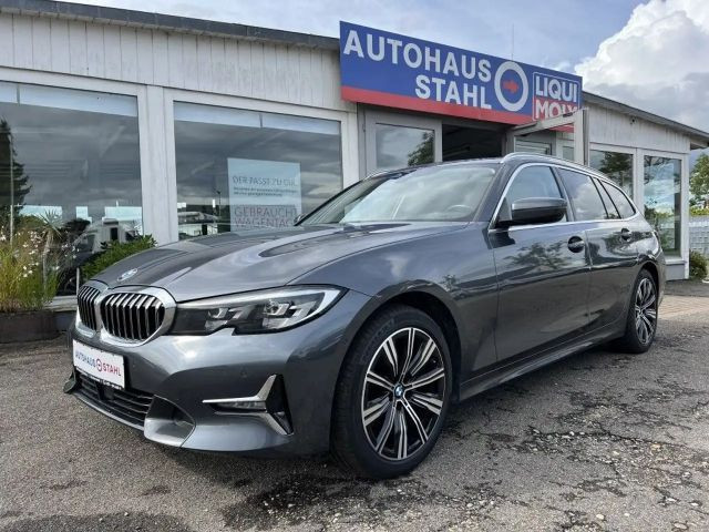 BMW 3 Serie 320 Luxury Line xDrive Touring 320d