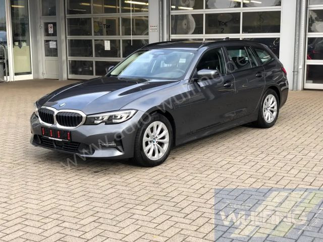 BMW 3 Serie 320 xDrive Touring Advantage pakket 320d