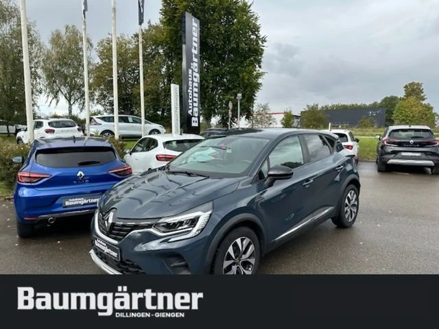 Renault Captur Experience TCe 100