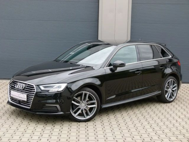 Audi A3 e-tron S-Line