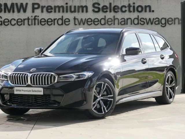 BMW 3 Serie 330 M-Sport xDrive Touring 330e