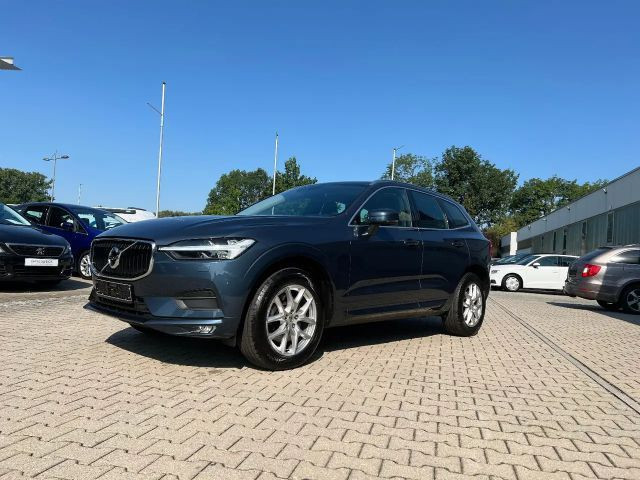 Volvo XC60 Momentum