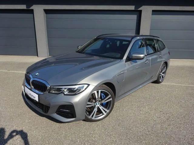 BMW 3 Serie 330 xDrive 330e