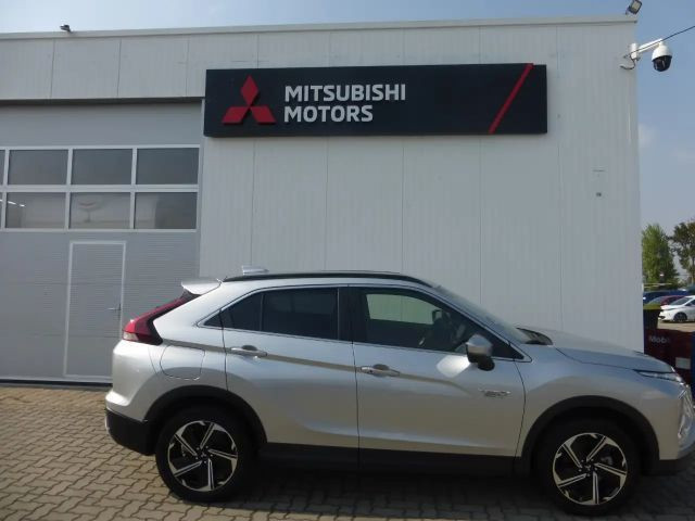 Mitsubishi Eclipse Cross PHEV 4WD MIVEC