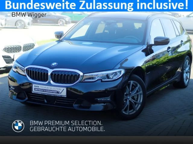 BMW 3 Serie 330 Sport Line Touring 330e