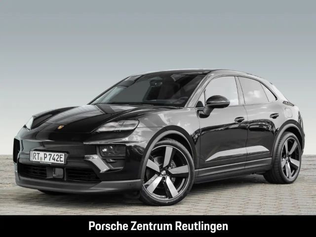 Porsche Macan 4