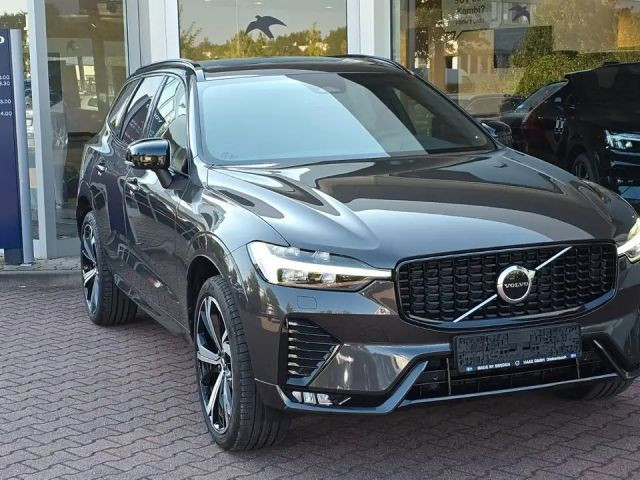 Volvo XC60 Plus Dark