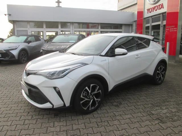 Toyota C-HR Team D Hybride