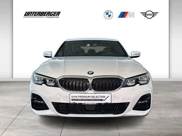 BMW 3 Serie 318 M-Sport 318d