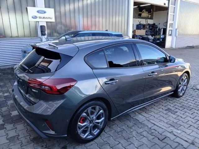 Ford Focus ST Line