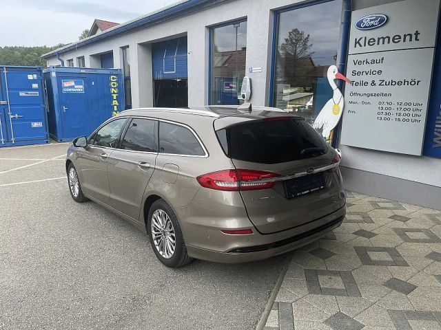 Ford Mondeo Titanium