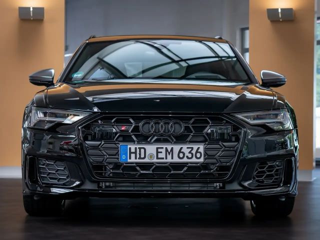 Audi S6 Avant Quattro