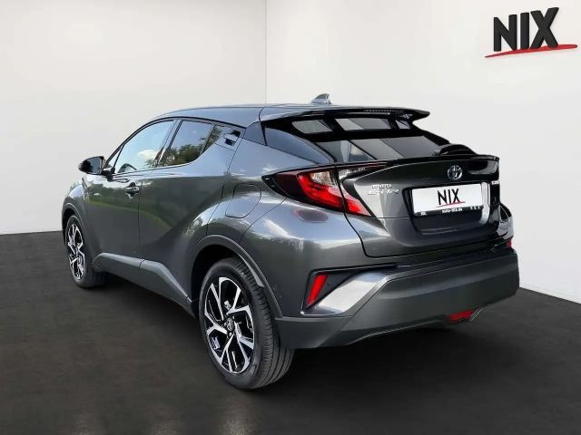 Toyota C-HR Team D Hybride