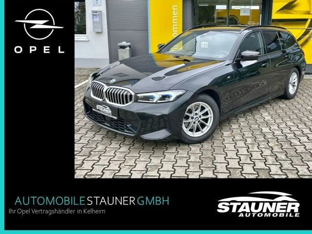 BMW 3 Serie 320 M-Sport Touring 320i