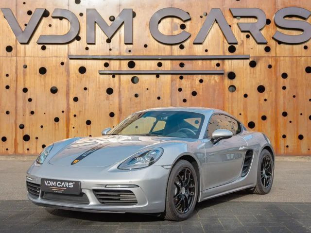 Porsche Cayman Coupé