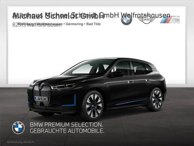 BMW iX xDrive50