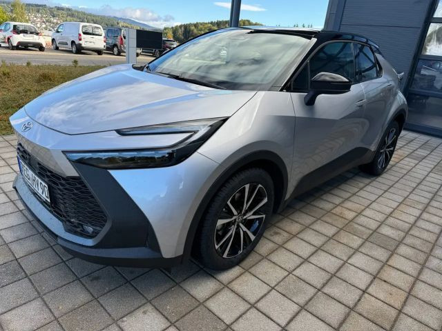 Toyota C-HR Team D Hybride