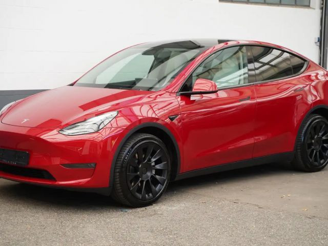 Tesla Model Y Long Range AWD