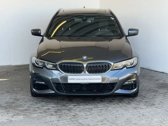 BMW 3 Serie 320 M-Sport Touring