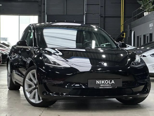 Tesla Model 3 Long Range