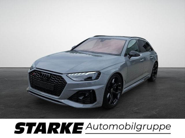 Audi RS4 Avant Quattro