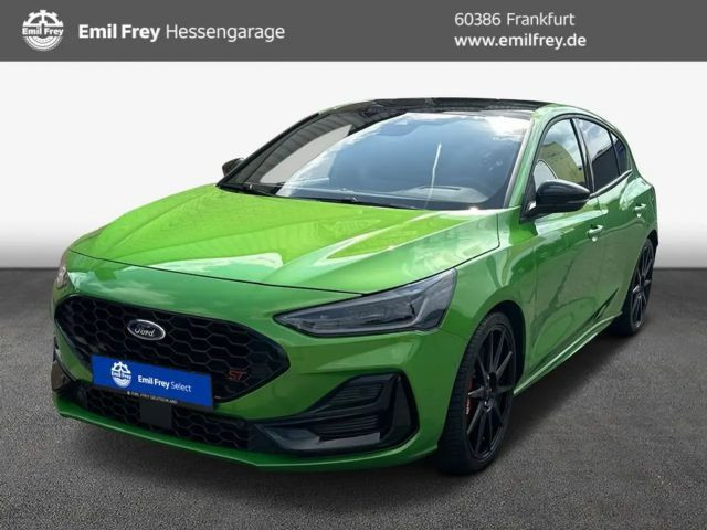 Ford Focus EcoBoost ST Line