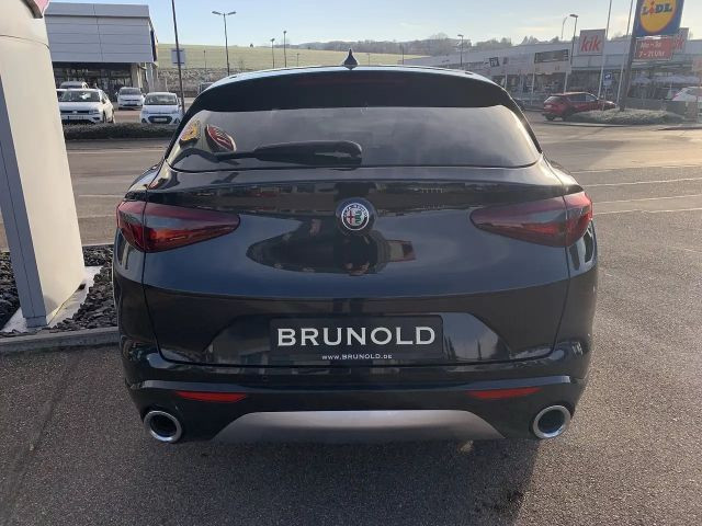 Alfa Romeo Stelvio Lusso TI Turbo Q4