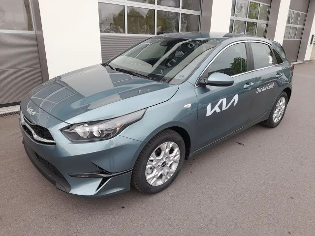 Kia Ceed Vision 2024 1.5T DCT7-Automatik adaptiver Tempomat