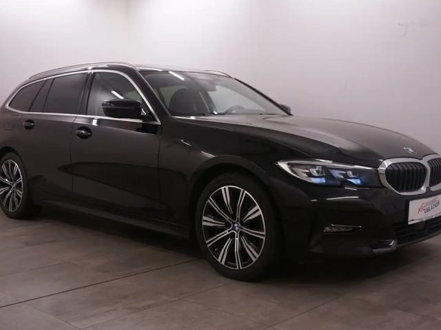 BMW 3 Serie 320 Sport Line 320d