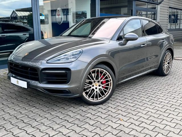 Porsche Cayenne GTS 4