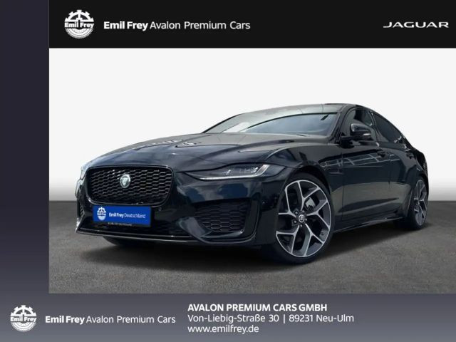 Jaguar XE P300 AWD