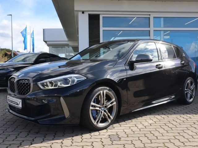 BMW 1 Serie 135 xDrive Sedan