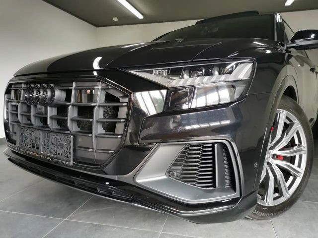 Audi Q8 Head-up,3xS-line,Panorama,Luft,el.Ahv,Matrix,ACC