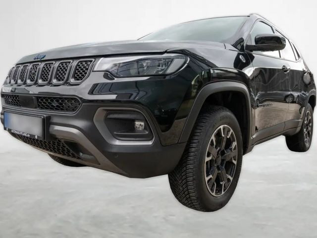 Jeep Compass Hybrid 4x4 Trailhawk