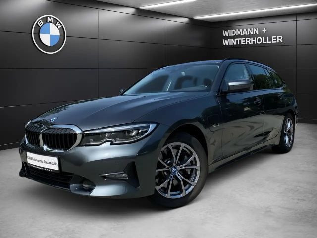 BMW 3 Serie 330 xDrive Touring 330e