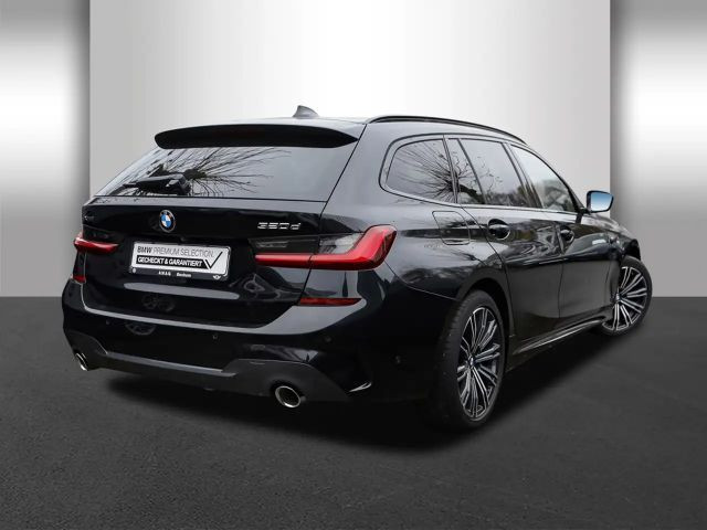 BMW 3 Serie 320 M-Sport xDrive Touring 320d