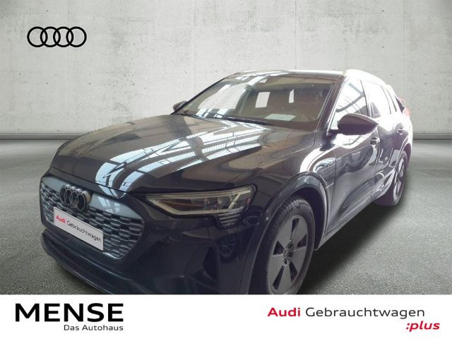 Audi Q8 e-tron Quattro 50