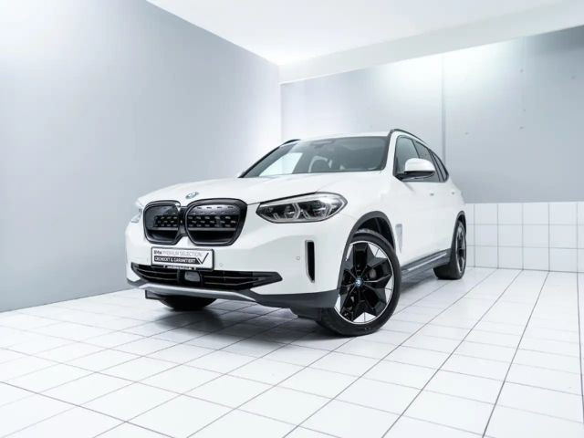 BMW iX3 Impressive