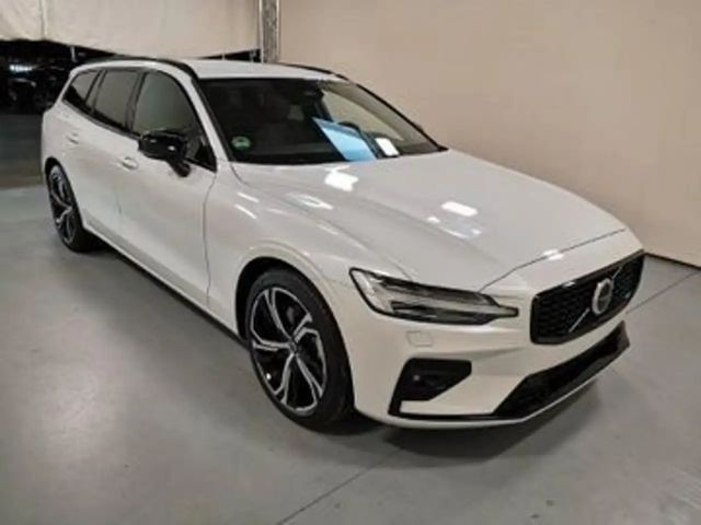 Volvo V60 Plus Dark