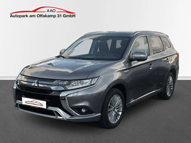 Mitsubishi Outlander 4WD