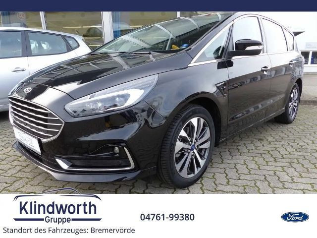 Ford S-Max Titanium